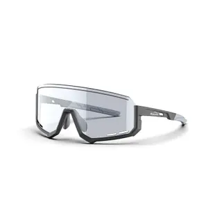 trek-expert690895